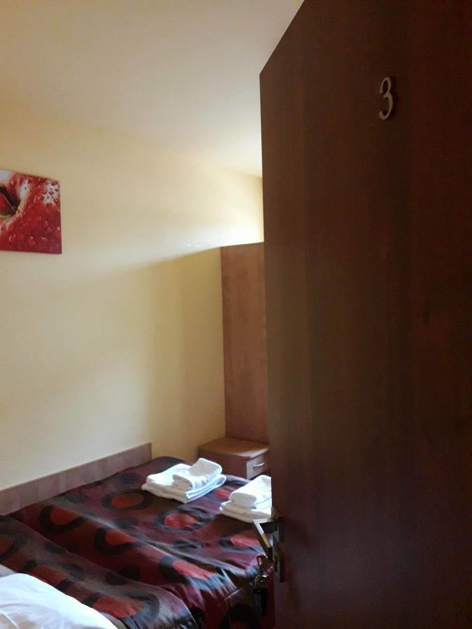 Hotel Paola 库特诺 外观 照片